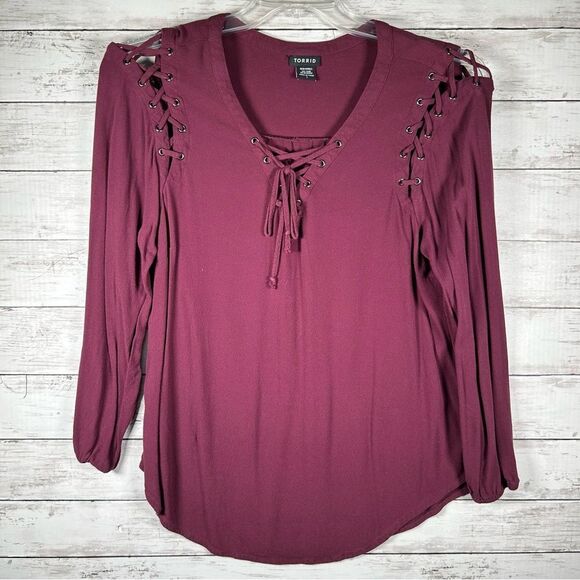 Torrid Tie Neck Grommet Laced Crepe Blouse Wine Long Sleeve 1X - Picture 1 of 6